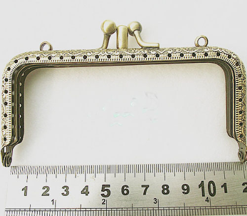 Taschengriffe Metall 12cm - zum Schließen ins Bild klicken