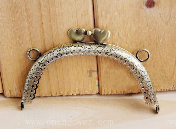 Fermoir porte monnaie metal 12.5cm