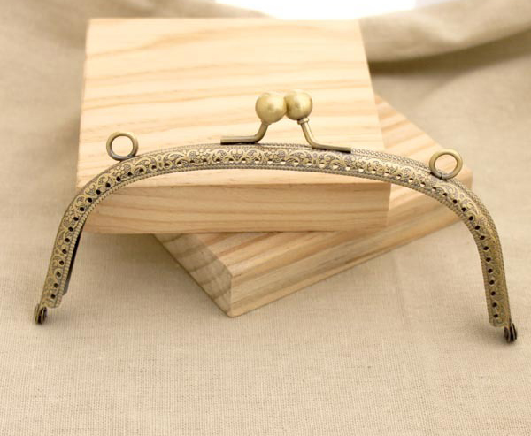 Mercerie fermoir de porte monnaie 16cm