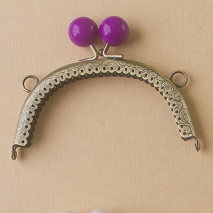 Patron porte-monnaie fermoir metallique 12.5cm