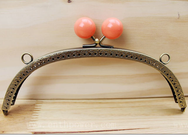 Fermoir porte monnaie metal 20cm
